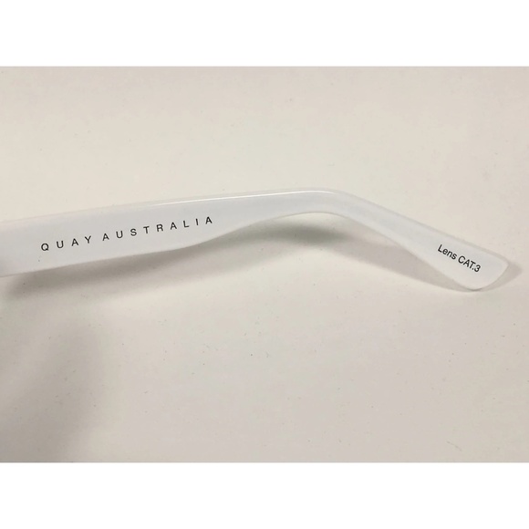 ✨NWT✨ QUAY Frivolous 55mm Oval Frame Sunglasses in White Smoke main image 10